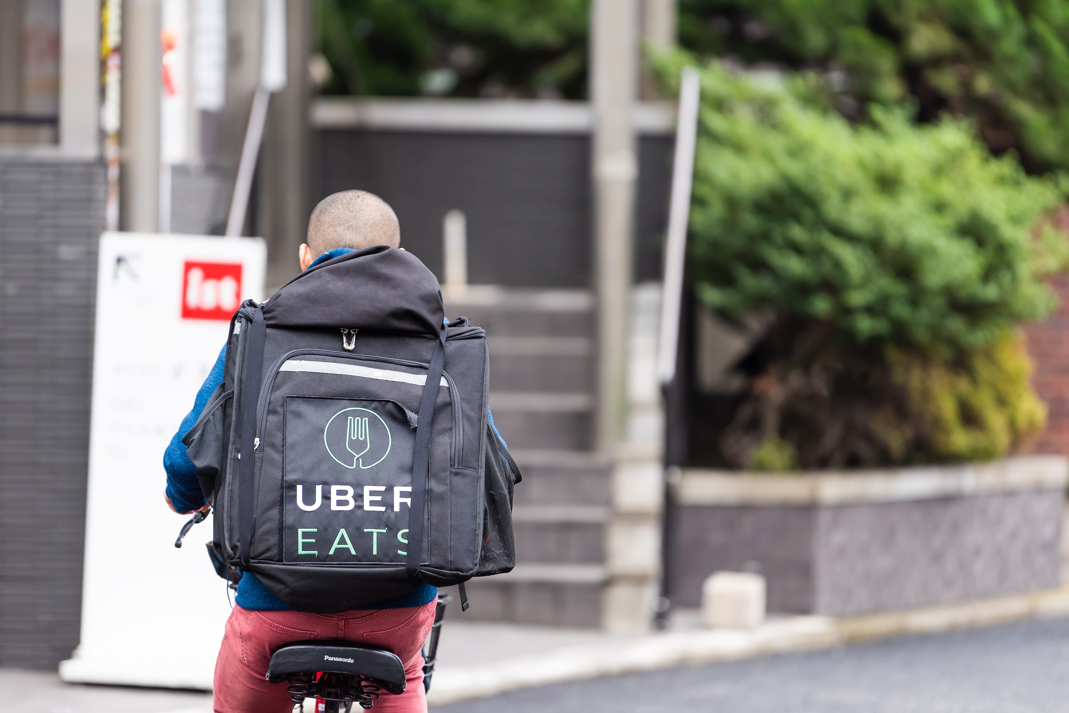 Unfair Contract Terms: ACCC investigation of Uber Eats